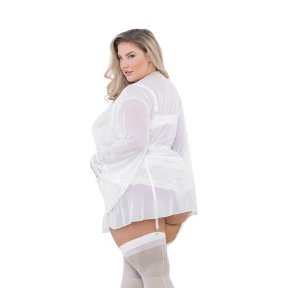 M&M Lace Robe