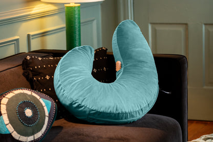 Lune Snuggle Pillow Liberator